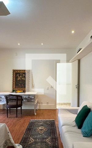 Casa à venda com 800m², 6 quartos e 5 vagas Casa à venda com 800m², 6 quartos e 5 vagasSuíte 6