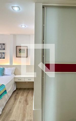 Casa à venda com 800m², 6 quartos e 5 vagas Casa à venda com 800m², 6 quartos e 5 vagasSuíte 5