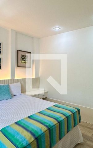 Casa à venda com 800m², 6 quartos e 5 vagas Casa à venda com 800m², 6 quartos e 5 vagasSuíte 5