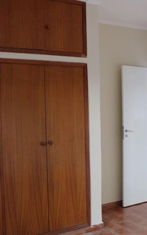 Casa à venda com 185m², 3 quartos e 5 vagas Casa à venda com 185m², 3 quartos e 5 vagasQuarto 2