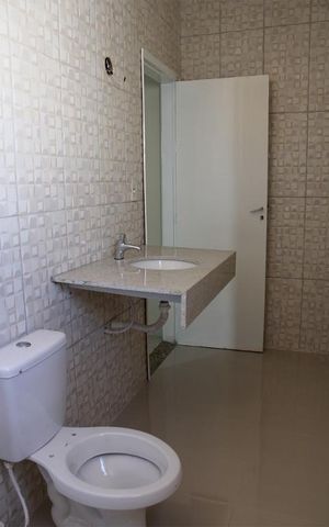 Casa à venda com 185m², 3 quartos e 5 vagas Casa à venda com 185m², 3 quartos e 5 vagasBanheiro Suíte