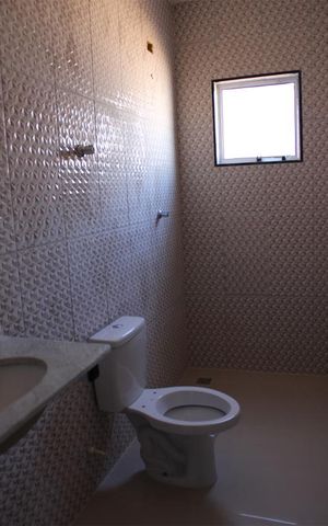 Casa à venda com 185m², 3 quartos e 5 vagas Casa à venda com 185m², 3 quartos e 5 vagasBanheiro 2