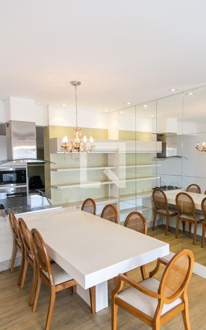 Apartamento para alugar com 70m², 2 quartos e 1 vaga Apartamento para alugar com 70m², 2 quartos e 1 vagaSala de Jantar