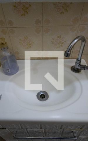 Apartamento à venda com 95m², 2 quartos e 1 vaga Apartamento à venda com 95m², 2 quartos e 1 vagaBanheiro do Quarto 1