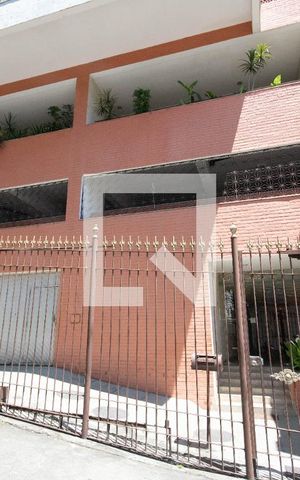 Apartamento à venda com 95m², 2 quartos e 1 vaga Apartamento à venda com 95m², 2 quartos e 1 vagaFachada