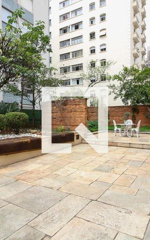 Apartamento à venda com 31m², 1 quarto e 1 vaga Apartamento à venda com 31m², 1 quarto e 1 vagaFachada