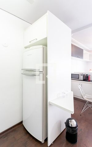 Apartamento à venda com 82m², 1 quarto e 1 vaga Apartamento à venda com 82m², 1 quarto e 1 vagaCozinha