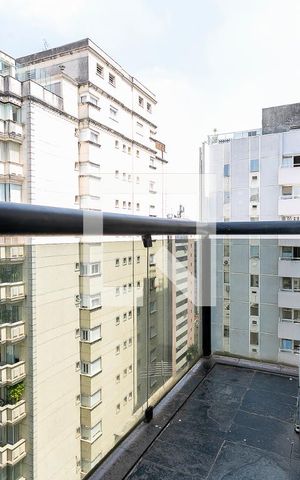 Apartamento à venda com 82m², 1 quarto e 1 vaga Apartamento à venda com 82m², 1 quarto e 1 vagaVaranda
