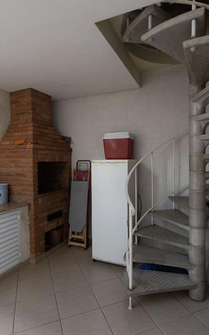 Casa à venda com 230m², 3 quartos e 1 vaga Casa à venda com 230m², 3 quartos e 1 vagaÁrea Externa