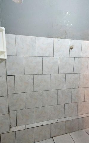 Casa à venda com 250m², 6 quartos e 4 vagasBanheiro 2