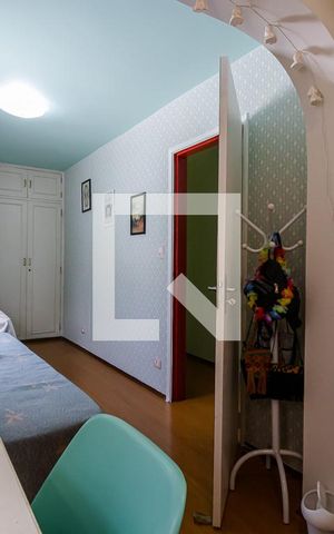 Casa à venda com 175m², 3 quartos e 2 vagas Casa à venda com 175m², 3 quartos e 2 vagasQuarto