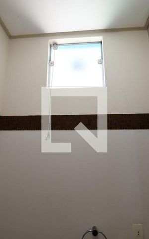 Casa à venda com 250m², 3 quartos e 4 vagasLavabo