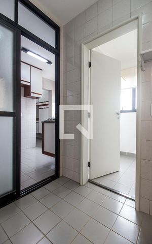 Apartamento à venda com 100m², 3 quartos e 1 vagaÁrea de Serviço