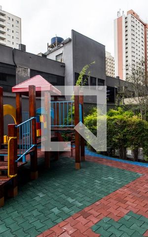 Apartamento à venda com 100m², 3 quartos e 1 vagaÁrea Comum - Playground