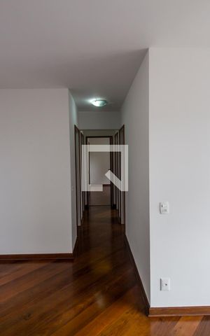 Apartamento à venda com 100m², 3 quartos e 1 vagaCorredor