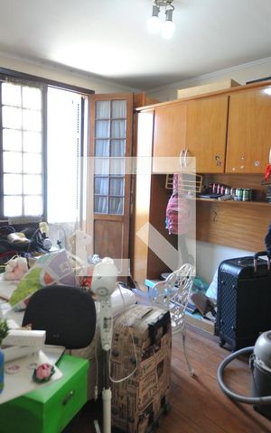Casa à venda com 250m², 4 quartos e 2 vagasQuarto 2