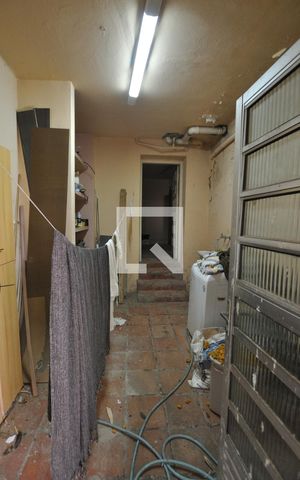 Casa à venda com 250m², 4 quartos e 2 vagasÁrea de serviço