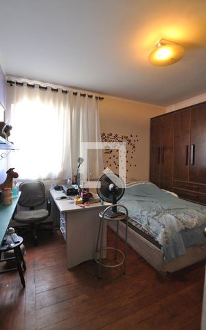 Casa à venda com 250m², 4 quartos e 2 vagasQuarto 1