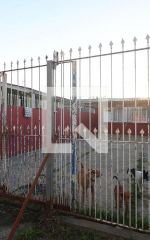 Casa à venda com 60m², 2 quartos e 5 vagasFachada