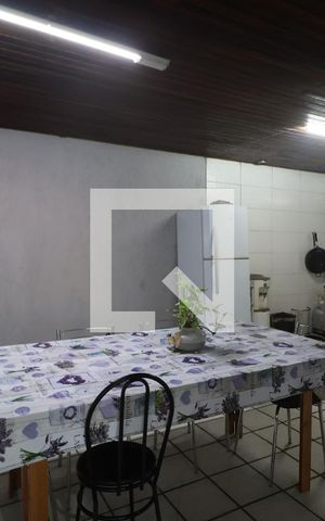 Casa à venda com 60m², 2 quartos e 5 vagasCozinha