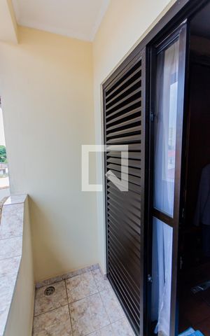 Casa à venda com 189m², 3 quartos e 4 vagas Casa à venda com 189m², 3 quartos e 4 vagasVaranda da Suíte