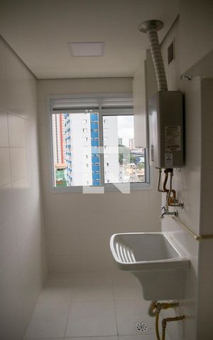 Apartamento à venda com 56m², 3 quartos e 1 vagaÁrea de Serviço