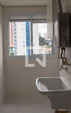 Apartamento à venda com 56m², 3 quartos e 1 vagaÁrea de Serviço