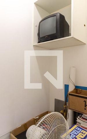 Apartamento à venda com 163m², 3 quartos e 4 vagas Apartamento à venda com 163m², 3 quartos e 4 vagasQuarto de Serviço