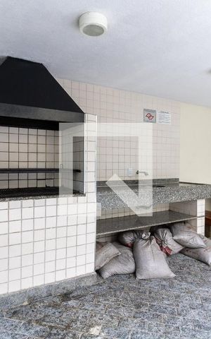 Apartamento à venda com 163m², 3 quartos e 4 vagas Apartamento à venda com 163m², 3 quartos e 4 vagasChurrasqueira