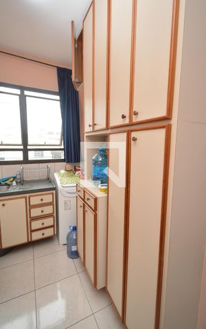 Studio à venda com 30m², 1 quarto e sem vaga Studio à venda com 30m², 1 quarto e sem vagaCozinha