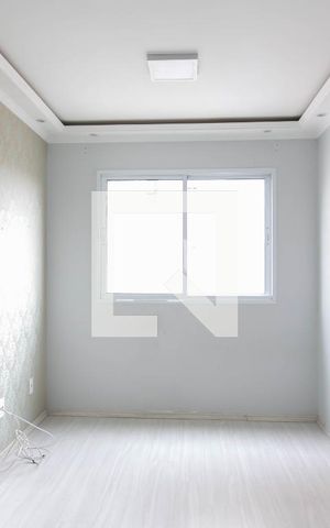 Apartamento à venda com 45m², 2 quartos e 1 vaga Apartamento à venda com 45m², 2 quartos e 1 vagaSala