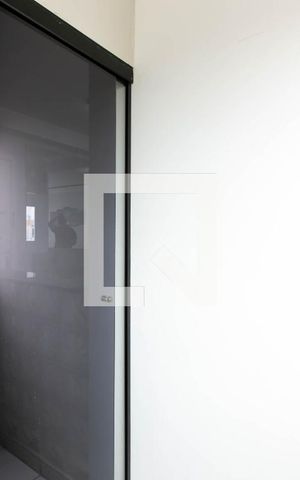 Apartamento à venda com 45m², 2 quartos e 1 vaga Apartamento à venda com 45m², 2 quartos e 1 vagaÁrea de Serviço