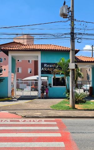 Apartamento para alugar com 47m², 2 quartos e 1 vaga Apartamento para alugar com 47m², 2 quartos e 1 vagaFachada
