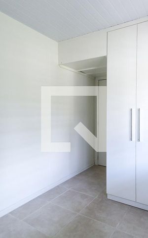 Casa para alugar com 30m², 1 quarto e 1 vaga Casa para alugar com 30m², 1 quarto e 1 vagaQuarto