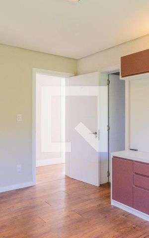 Casa de condomínio à venda com 250m², 3 quartos e 2 vagas Casa de condomínio à venda com 250m², 3 quartos e 2 vagasQuarto 2