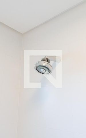 Casa de condomínio à venda com 250m², 3 quartos e 2 vagas Casa de condomínio à venda com 250m², 3 quartos e 2 vagasBanheiro do Quarto 1 e 2