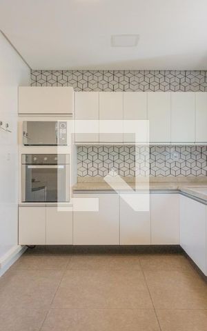 Casa de condomínio à venda com 250m², 3 quartos e 2 vagas Casa de condomínio à venda com 250m², 3 quartos e 2 vagasCozinha