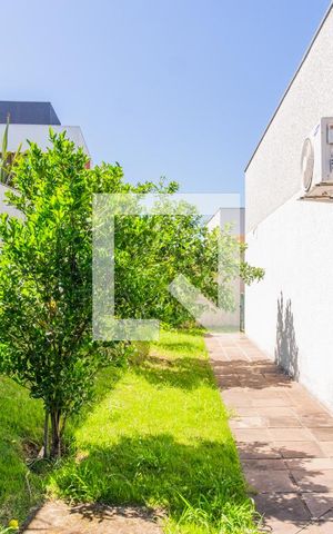 Casa de condomínio à venda com 250m², 3 quartos e 2 vagas Casa de condomínio à venda com 250m², 3 quartos e 2 vagasQuintal