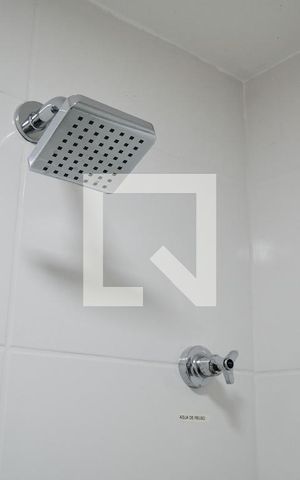 Apartamento à venda com 43m², 2 quartos e 1 vaga Apartamento à venda com 43m², 2 quartos e 1 vagaBanheiro