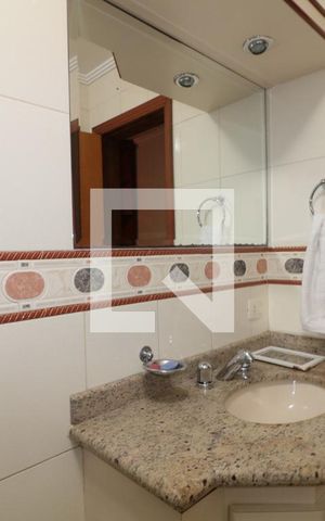 Casa à venda com 95m², 3 quartos e 2 vagasBanheiro da Suite