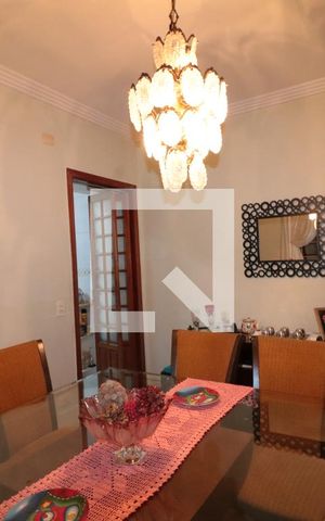 Casa à venda com 95m², 3 quartos e 2 vagasSala de Jantar