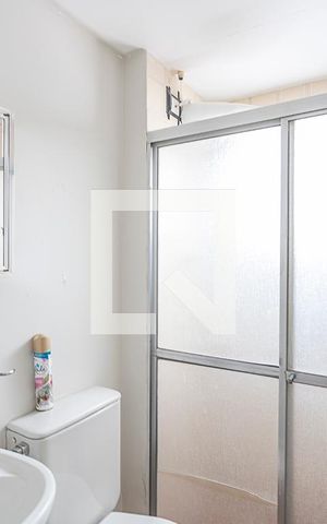 Apartamento para alugar com 56m², 2 quartos e 1 vaga Apartamento para alugar com 56m², 2 quartos e 1 vagaBanheiro