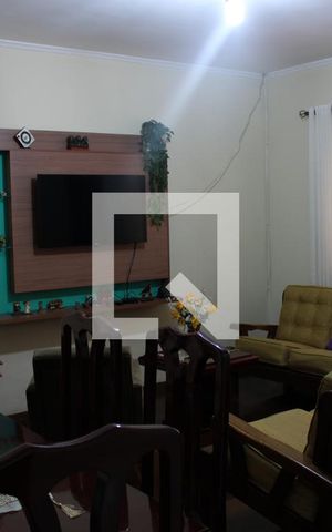 Casa à venda com 160m², 5 quartos e 2 vagasSala