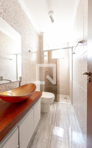 Apartamento para alugar com 94m², 3 quartos e 2 vagasBanheiro Social