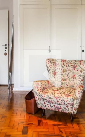 Apartamento à venda com 160m², 3 quartos e 1 vaga Apartamento à venda com 160m², 3 quartos e 1 vagaSala