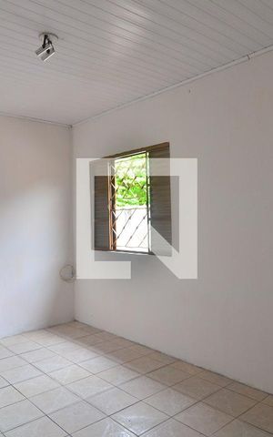 Casa à venda com 55m², 2 quartos e sem vagaSala