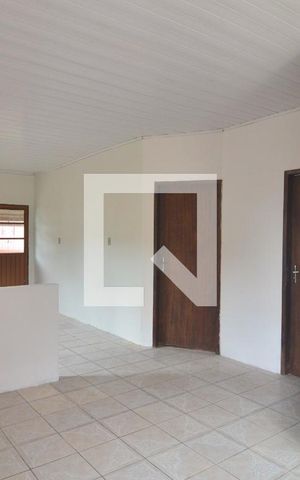 Casa à venda com 55m², 2 quartos e sem vagaSala