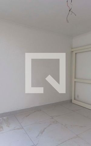 Casa à venda com 220m², 4 quartos e 3 vagas Casa à venda com 220m², 4 quartos e 3 vagasSala 2