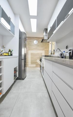 Apartamento à venda com 109m², 3 quartos e 2 vagasCozinha