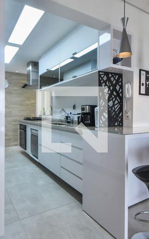 Apartamento à venda com 109m², 3 quartos e 2 vagasCozinha